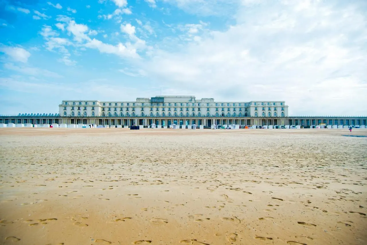Renovated Studio With Amazing Seaview T61 Ostend Apartment